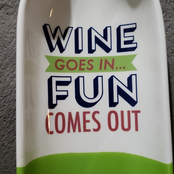 Appetizer Tray in Wine Bottle Shape- by Slant - Picture 2 of 8